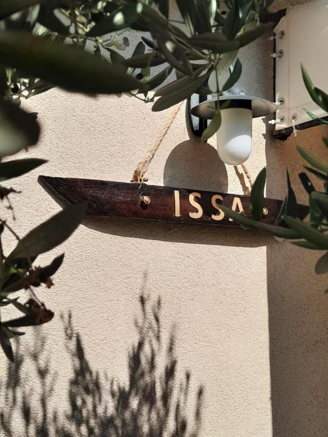 Issa Holiday Home - 3 Min Walk To Beach Kaštela Εξωτερικό φωτογραφία